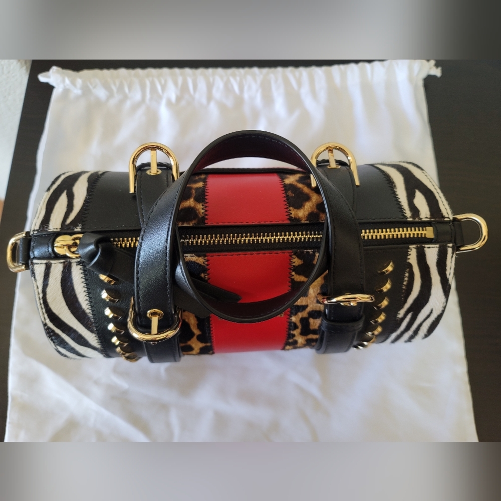 MICHAEL Michael Kors Stanton Barrell Bag - Picture 8 of 10